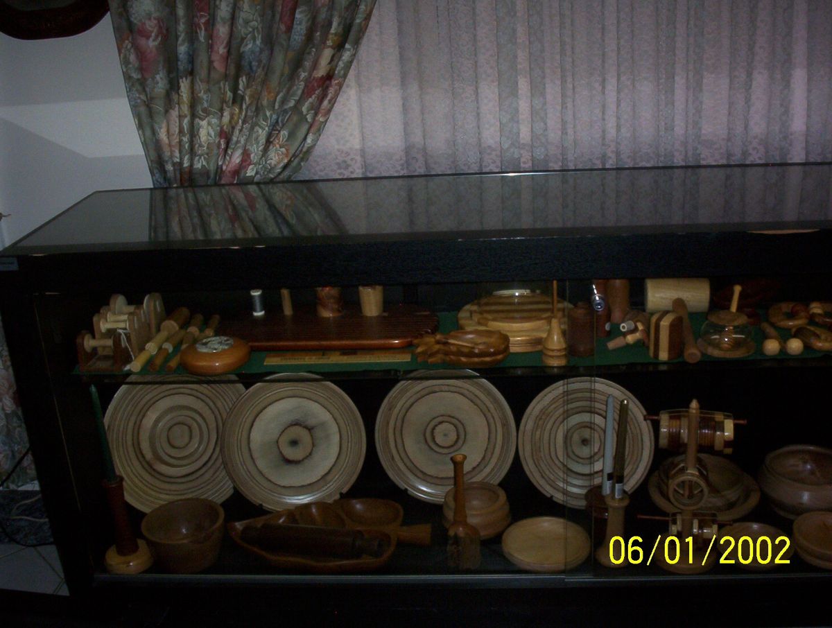 Photo 100-0725 - Captured with KODAK CX4210 DIGITAL CAMERA